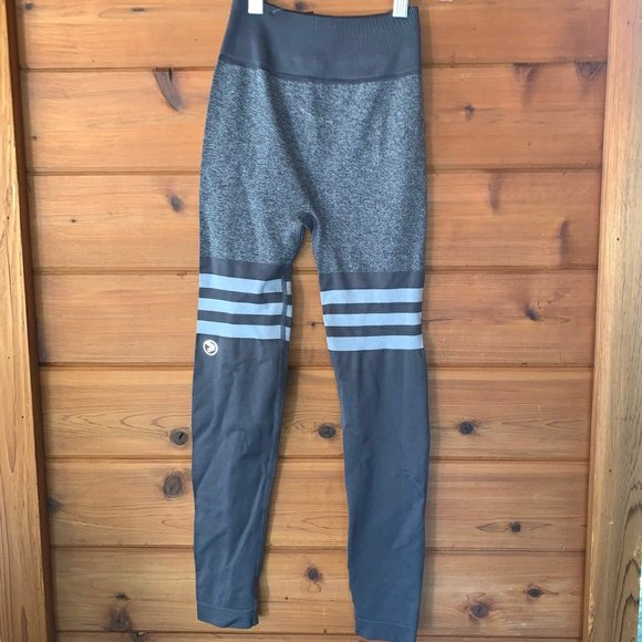 NWT Charcoal Gray Savvi Striped Legging S - Picture 5 of 10